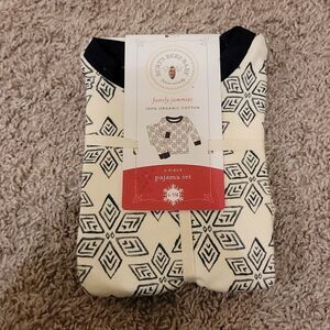 New 100% Organic Cotton Burts Bees Baby Pajama Set